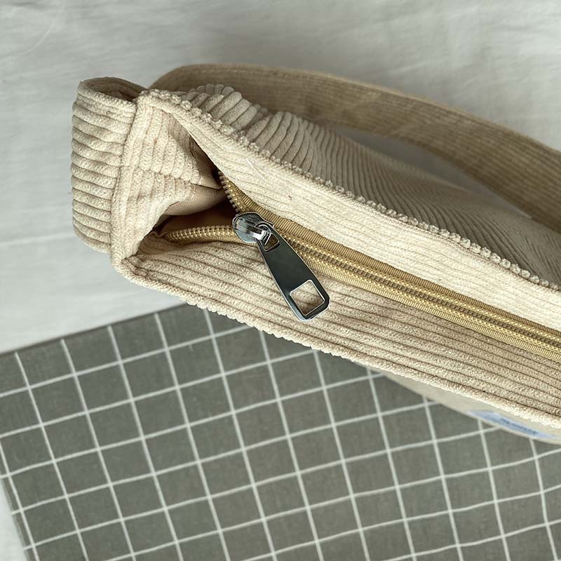 Skuldertaske til dame i canvas med corduroy detaljer - My Store